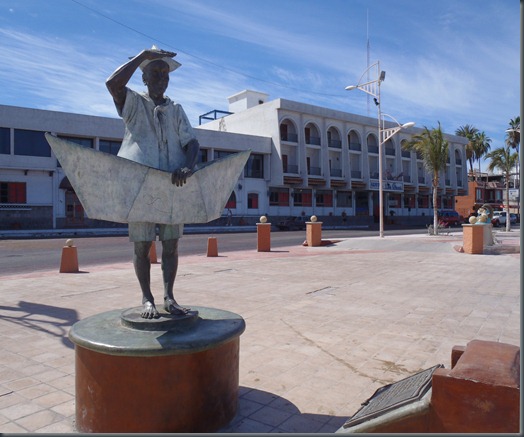 la paz boat sculpture