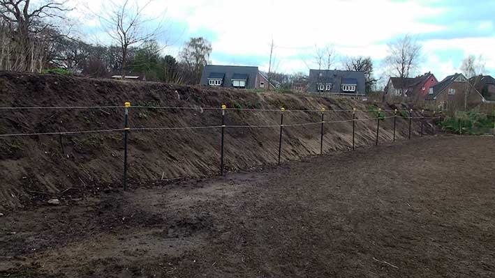 [Wall5%255B2%255D.jpg]