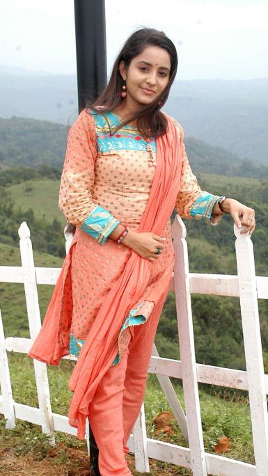 [bhama-photo-still3%255B3%255D.jpg]