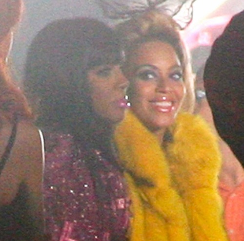 beyonce-kelly-rowland-party-02