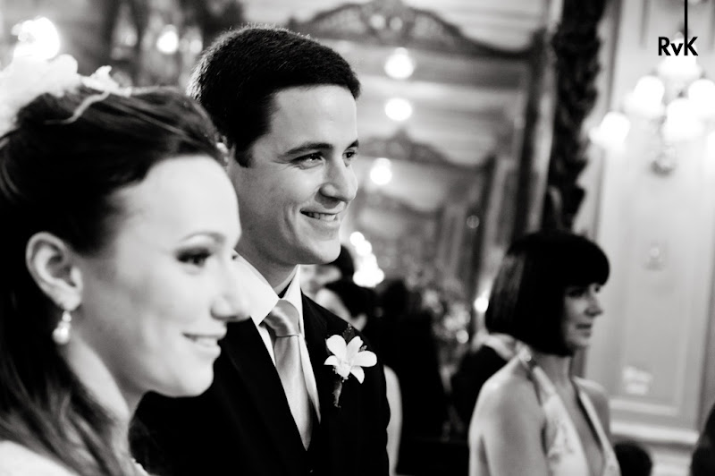 Fotos de Leticia e Luizinho. Foto numero 29 de Rogerio von Kruger, fotografo no Rio de Janeiro (RJ), que faz fotos de casamento, fotos de musica, fotos de shows e fotos de eventos. Rogerio von Kruger faz fotos digitais de casamento no Rio de Janeiro, RJ. fotos de casamento foto digital rio janeiro rj festa noiva noivas festas album casamentos digitais retrato fotografia imagens video boda fotógrafo