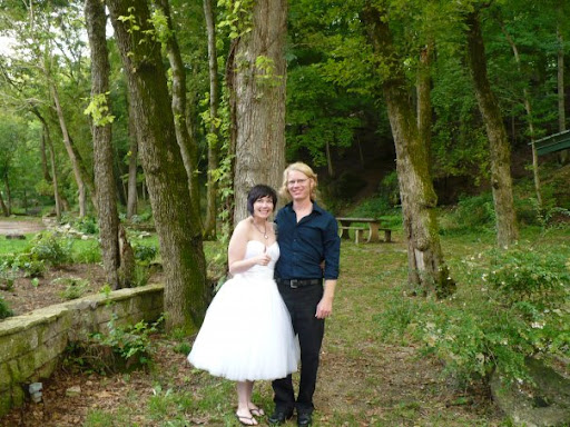 Stacia Skinner and Kevin Gehrig wed in Eureka Springs this fall. A month later, Kevin had to miss the reception because he was home sick with the flu. (Photo provided to KSMU by Stacia Skinner)
