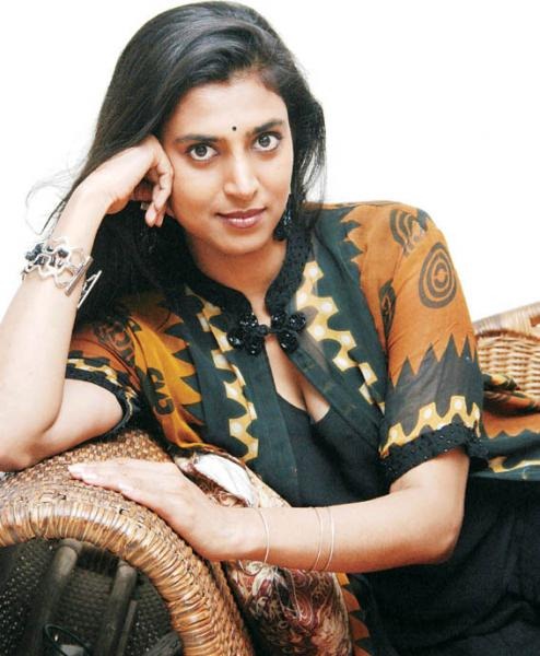 [kasthuri_hot1%255B2%255D.jpg]