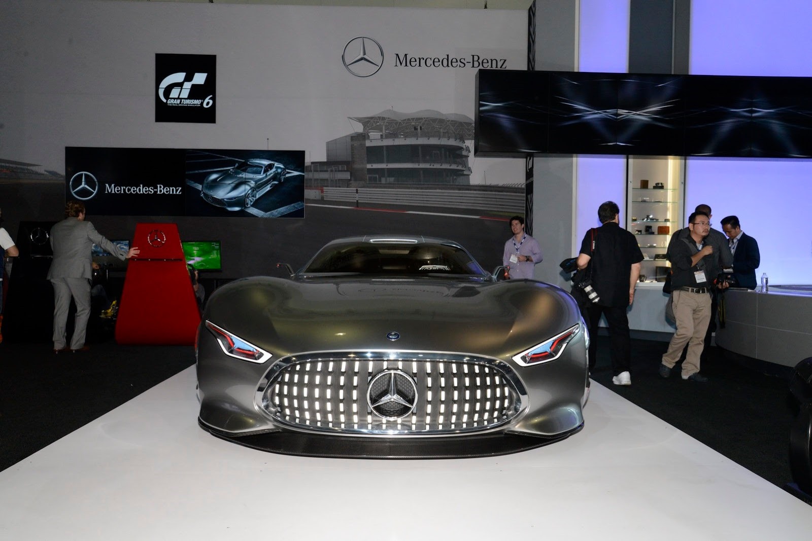 [Mercedes-Benz-LA-Auto-Show-14%255B2%255D.jpg]