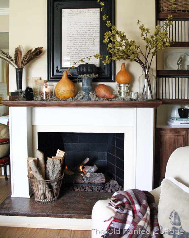 [fall-mantel-04112.jpg]