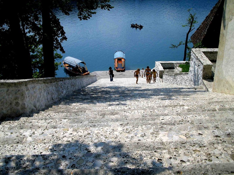bled-island-8 bled-island-8
