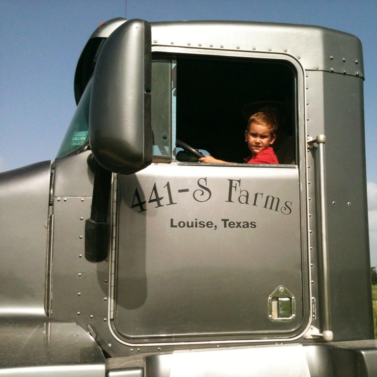 [grain%2520truck%255B4%255D.jpg]