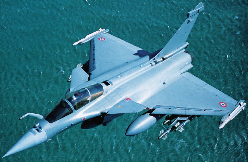 Dassault-Rafale-Multi-Role-Combat-Aircraft-France-IAF-01