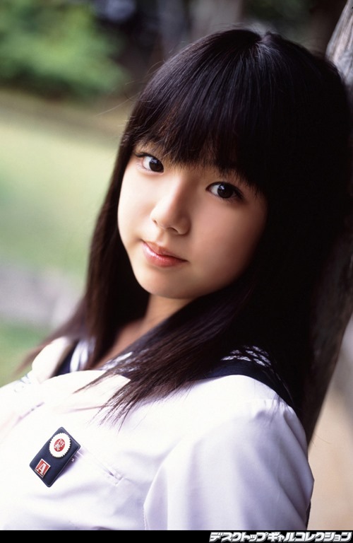 [ai-shinozaki-cute-japanese-girl-school-girl-cosplay-lolita-young-girl-japanese-gravure-idol-pictures-002%255B6%255D.jpg]