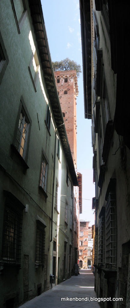 [6-Tower%2520Giuligni%2520from%2520street%255B4%255D.jpg]