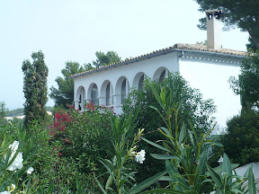 The house in Costa de la Calma:<br />
The flat is in the first floor of the house (2nd floor seen from the level of the street)