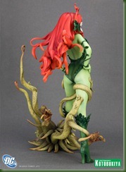 dc-comics-poison-ivy-bishoujo-statue-05