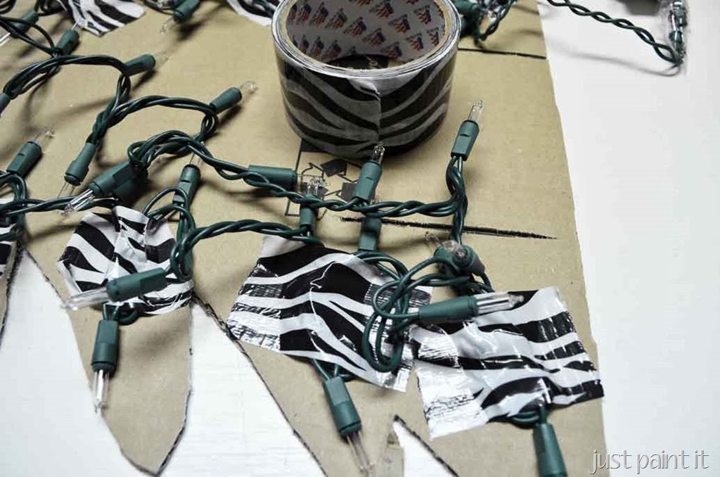 [cardboard-xmas-tree-I%255B2%255D.jpg]