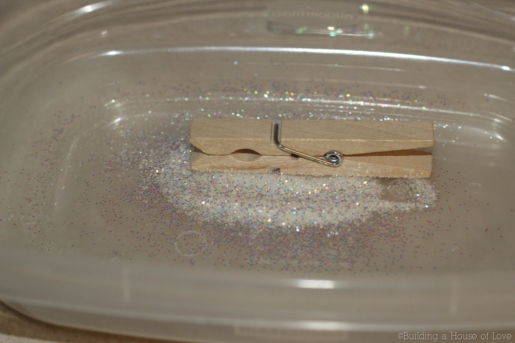 [GlitterClothespins11%255B9%255D.jpg]