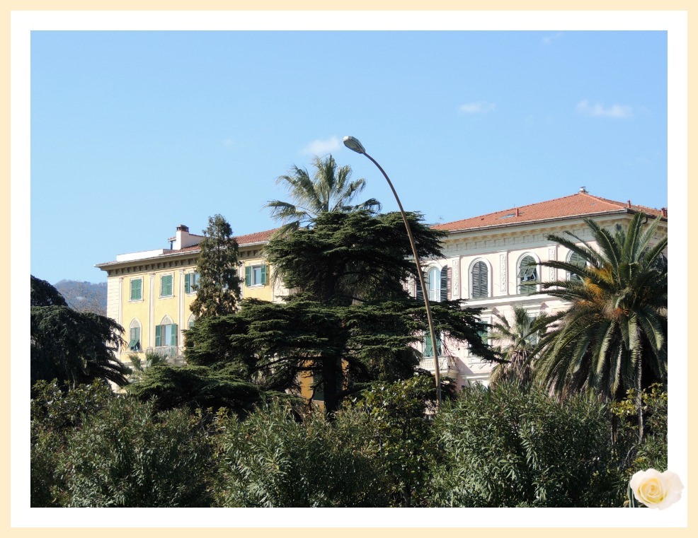 [la%2520spezia%252020%255B4%255D.jpg]