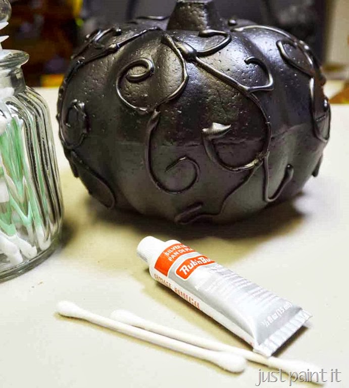 [Painted-Foam-Pumpkins-D%255B4%255D.jpg]