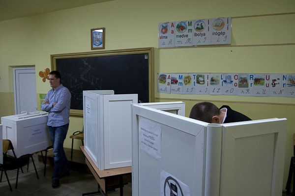 szavazasfkz04.jpg