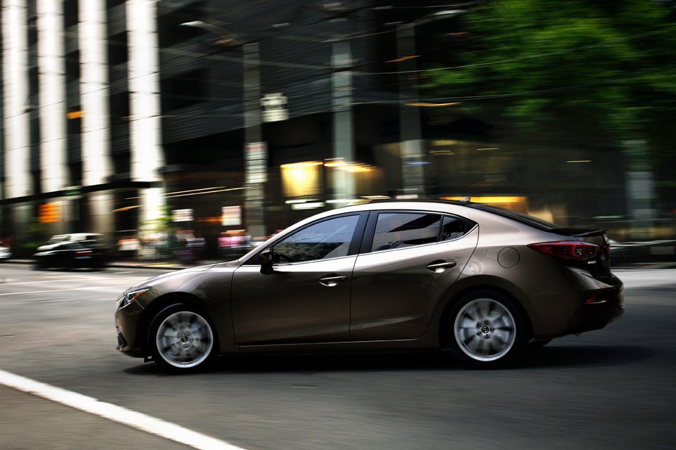 [2014-Mazda3-Sedan_4%255B2%255D.jpg]