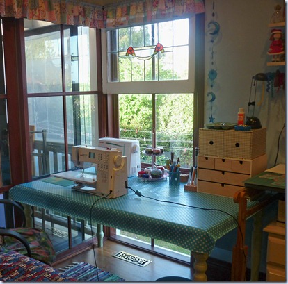 sewing table2