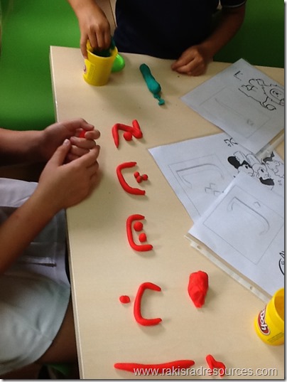 Create Arabic Alphabet Letters with Play Dough.