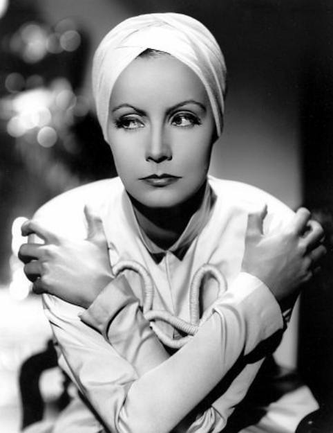 [GRETA%2520GARBO%2520THE%2520PAINTED%2520VEILA%25201934%2520001%255B5%255D.jpg]