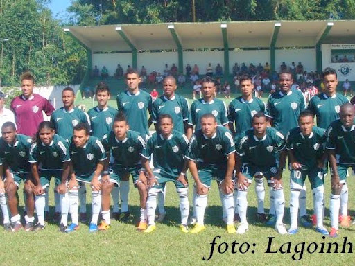 Esportiva surpreende, goleia fora de casa e se classifica