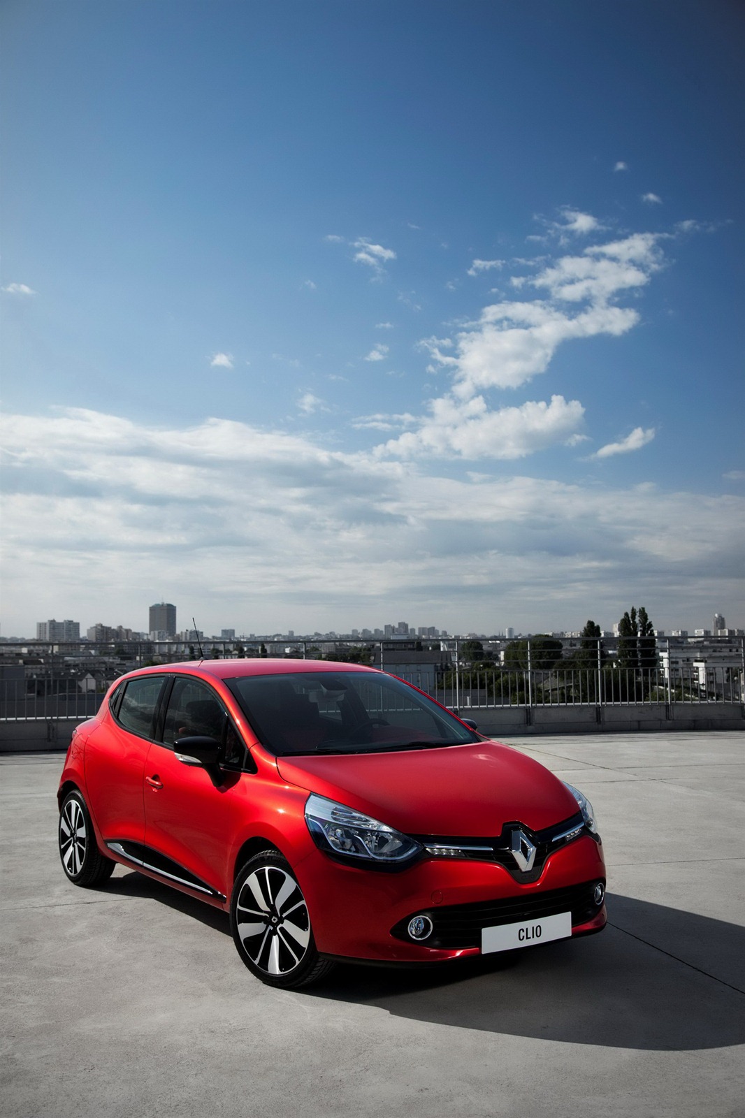 [2013-Renault-Clio-Mk4-59%255B2%255D.jpg]