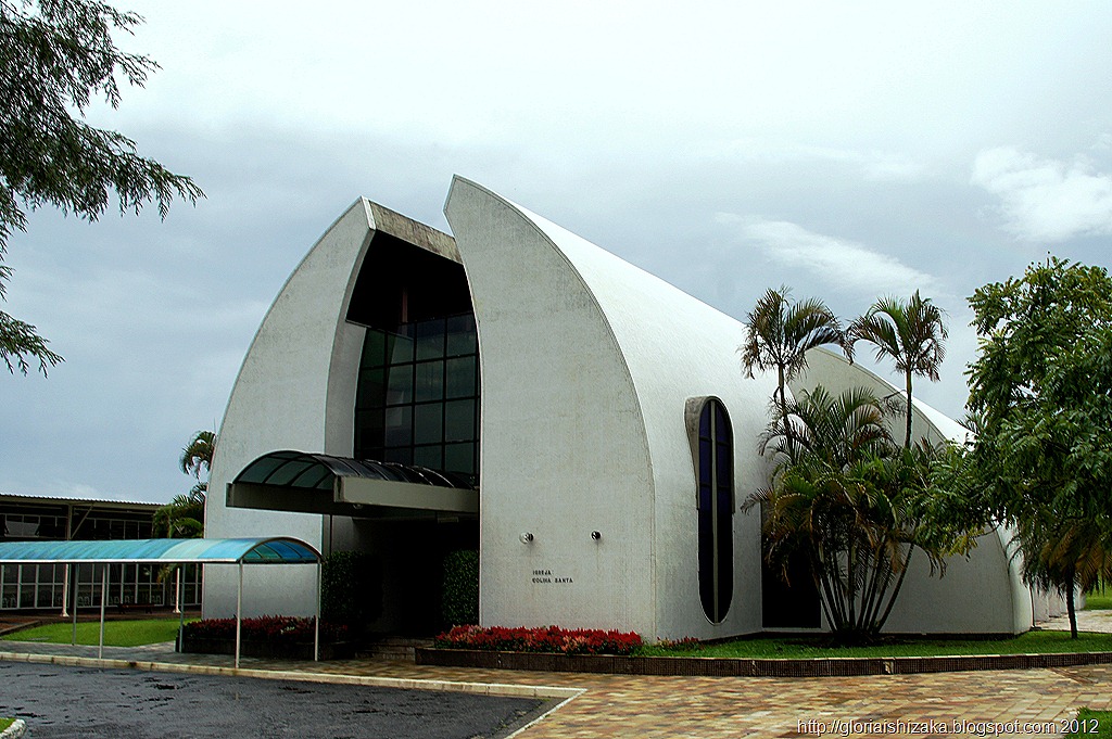 [55.%2520PL%2520Terra%2520Sagrada%2520da%2520Am%25C3%25A9rica%2520do%2520Sul%2520-%2520Gloria%2520Ishizaka%255B7%255D.jpg]