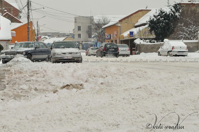 Ieşirea de pe strada General Dragalina Ieşirea de pe strada General Dragalina