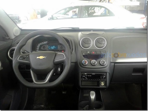 Chevrolet Agile 2014 (3)
