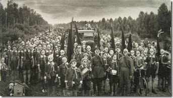 Strangest-Cities-Miyake-Gas-Masks-1 Strangest-Cities-Miyake-Gas-Masks-1