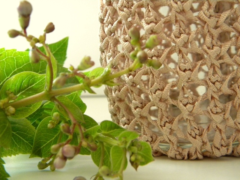 [Sweater-Vase-76.jpg]