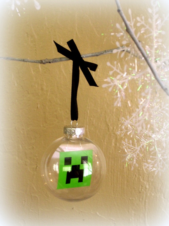 [mindcraft-ornament4.jpg]