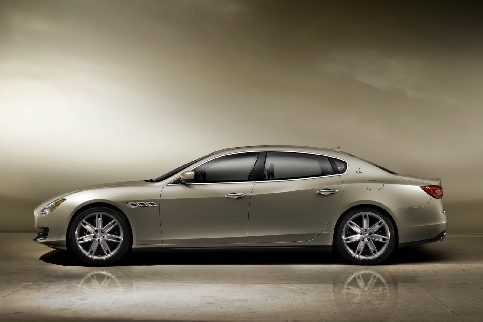[2014-Maserati-Quattroporte-2%255B3%255D.jpg]