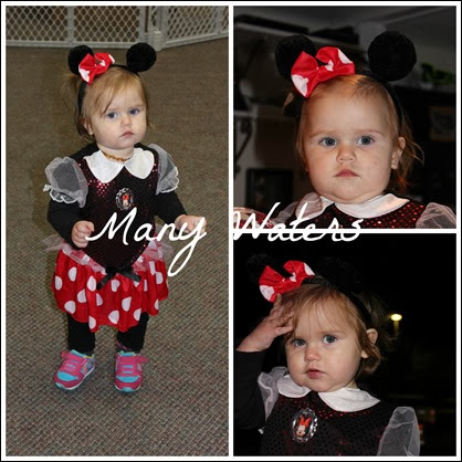 Many Waters Minnie Mouse Munchkin