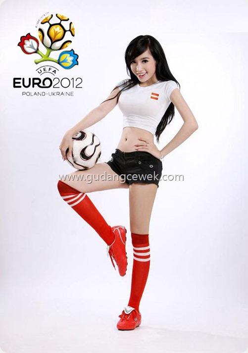 Foto Seksi Elly Model Euro 2012 [ www.BlogApaAja.com ]