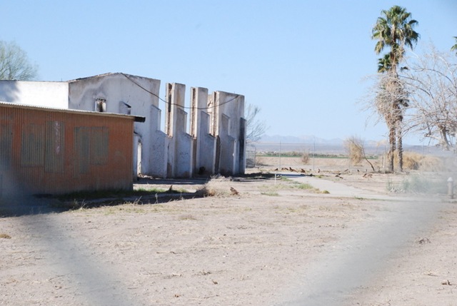 [02-25-12%2520A%2520Poston%2520Camp%25201%2520012%255B3%255D.jpg]