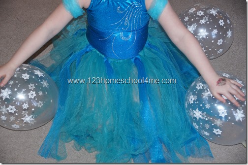 Disney Frozen Inspired No Sew Elsa Costume for Kids Disney Frozen Inspired No Sew Elsa Costume for Kids