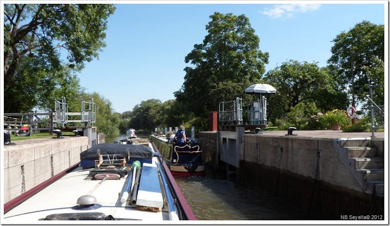 SAM_1722 Clifton Lock SAM_1722 Clifton Lock