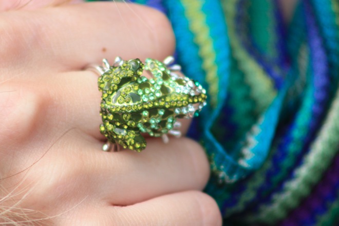 ring, green, missoni