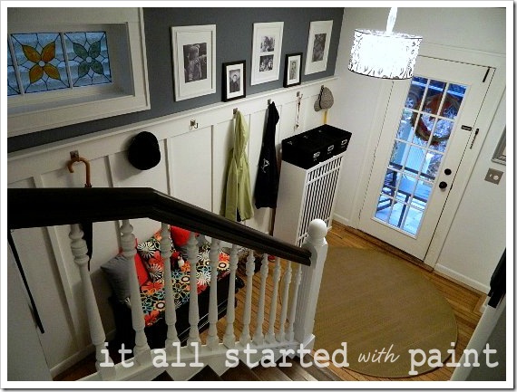Entry down the stairs (550x413) (2) Entry down the stairs (550x413) (2)