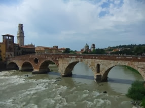 puente de Piedra, Verona
