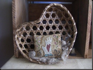 heart basket, punchneedle