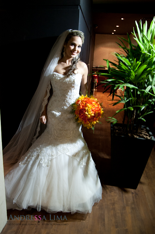 Fotos de Casamento Priscilla e Roberto. Foto numero 19 do estudio L&D Producoes, do Rio de Janeiro, RJ. Andressa Lima e equipe fazem fotos de casamento (fotografias de casamentos), fotos de making-of (making of de noiva), fotos de eventos sociais, fotos de casal (ensaios fotograficos de e-session), videos de casamento (filmagem de casamentos), videos de making-of e videos de eventos sociais. Fotojornalismo e videojornalismo no Rio de Janeiro, RJ. fotos casamento rio de janeiro fotografias casal rj foto eventos noiva ensaio fotografico galeria noivas fotografo evento casar retrato fotografía modelos casamentos fotografos montagens bolos festas