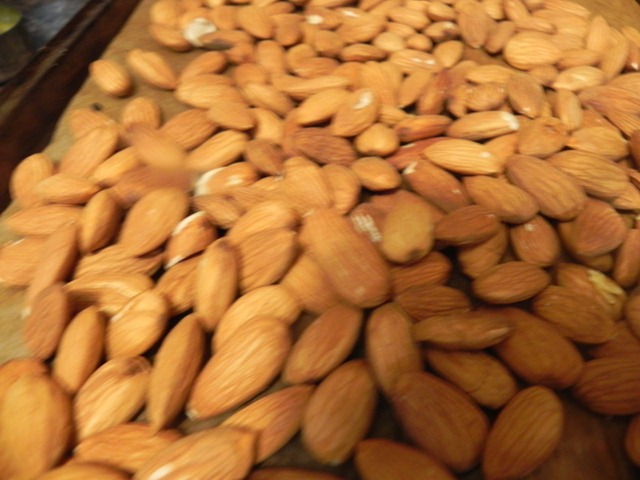 [almondbuterstep1%255B2%255D.jpg]