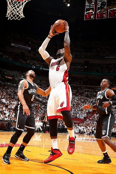 LeBron Closes Out Brooklyn in new Soldier 7 Heat Away PEs