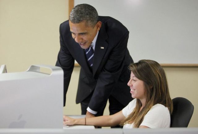 [obama-checking-your-emails-31%255B2%255D.jpg]
