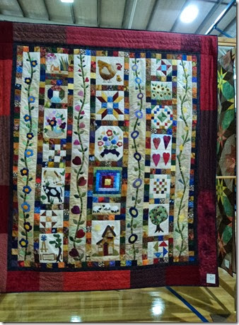 quilts (5) quilts (5)