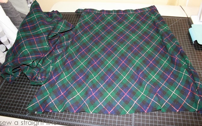 wool plaid skirt refashion sew a straight line-1-2 wool plaid skirt refashion sew a straight line-1-2
