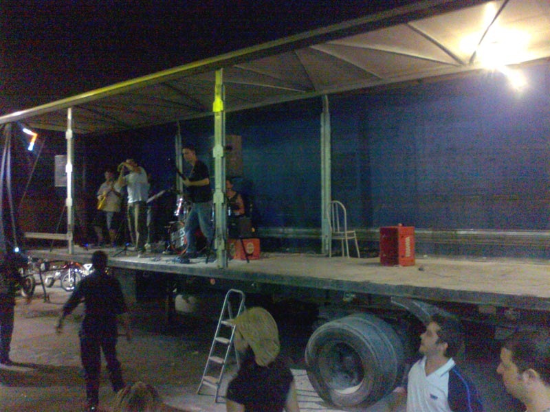 [faces_de_algo_logistica%2520%25285%2529%255B5%255D.jpg]